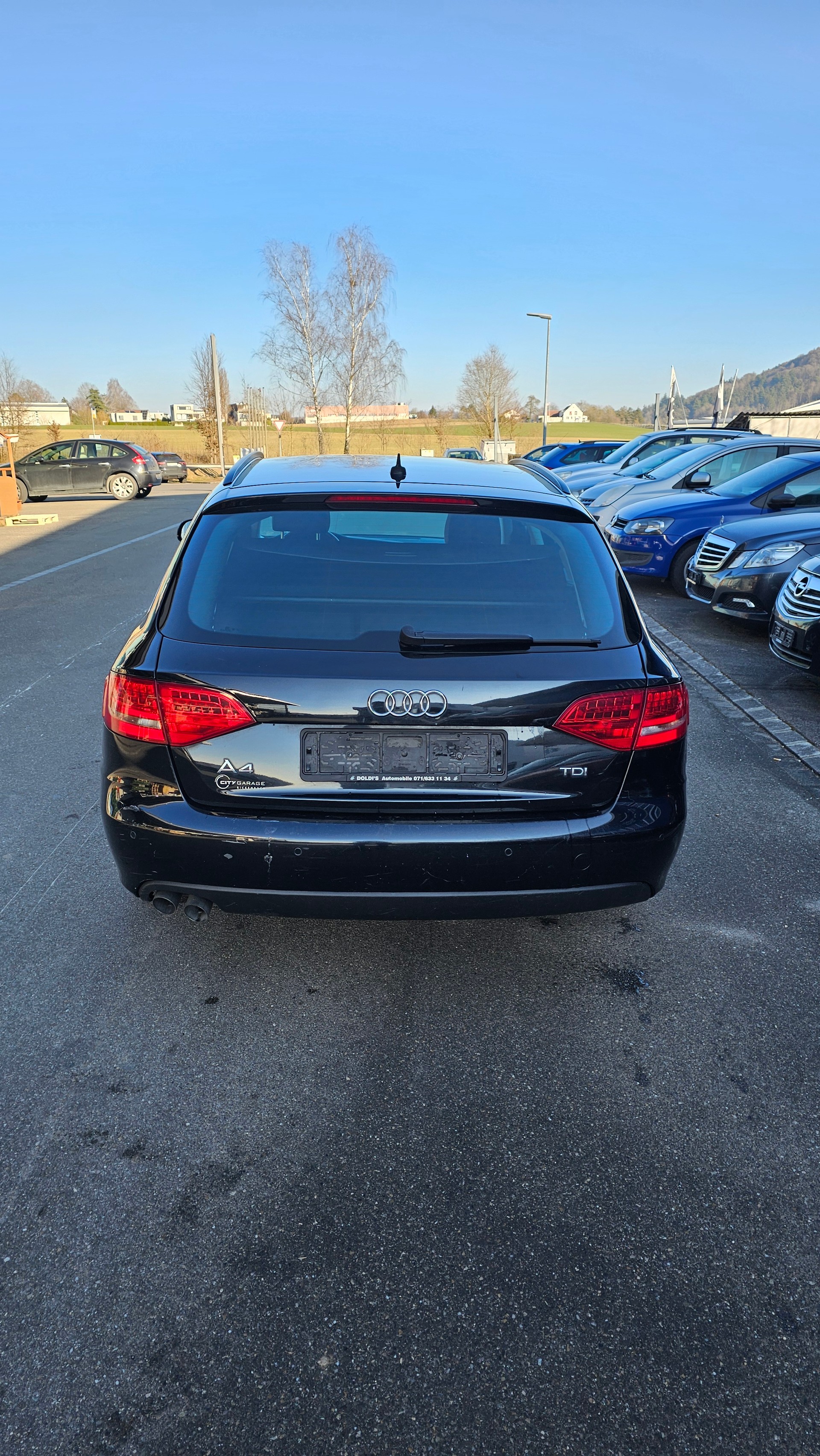 AUDI A4 Avant 2.0 TDI-image-5
