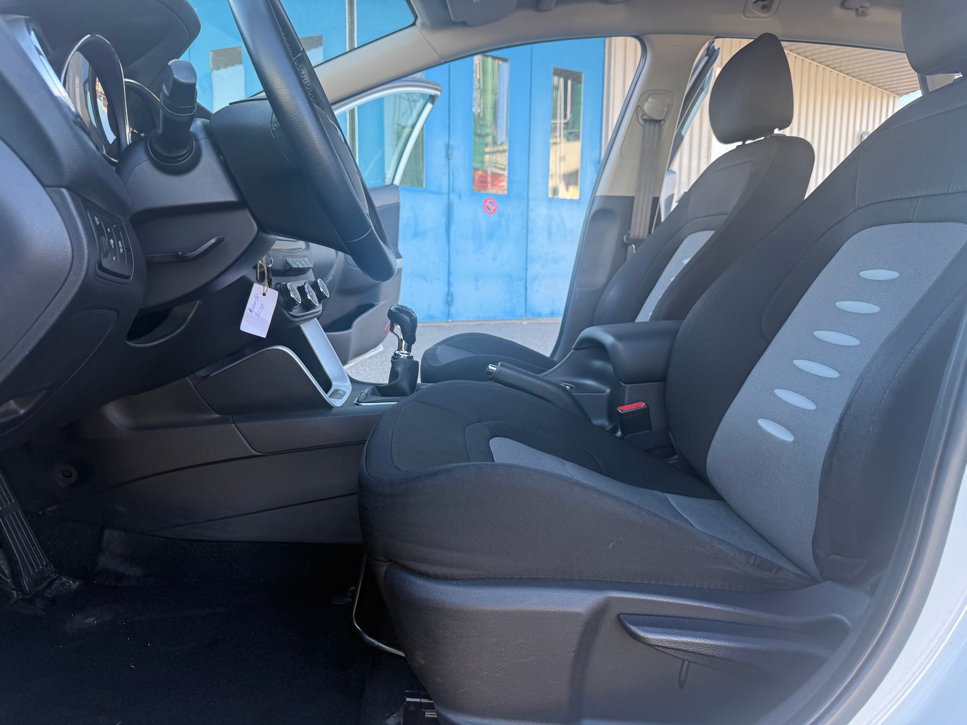 KIA Cee'd Sportswagon 1.6 CRDi Trend-image-7