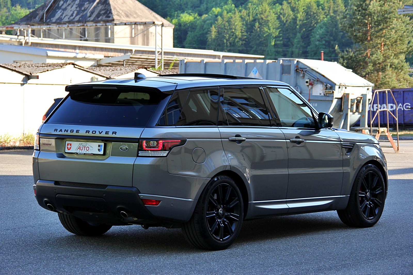 LAND ROVER Range Rover Sport 3.0 SDV6 HSE Dynamic Automatic-image-4