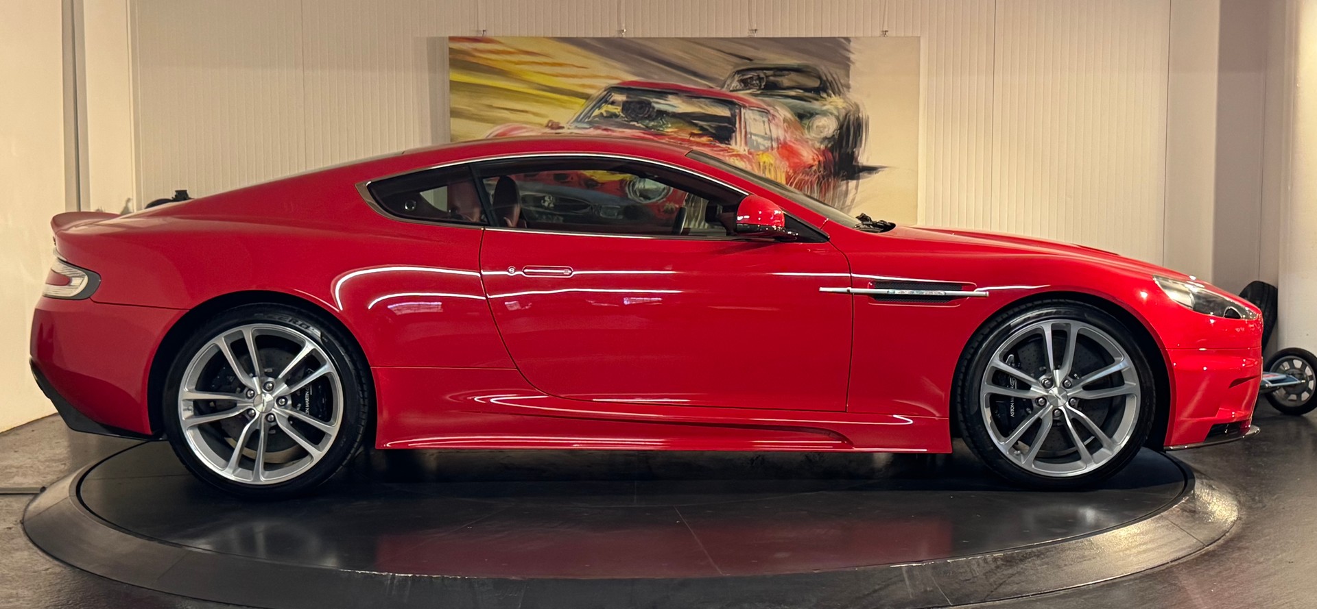 ASTON MARTIN DBS Coupé Touchtronic 2-image-5