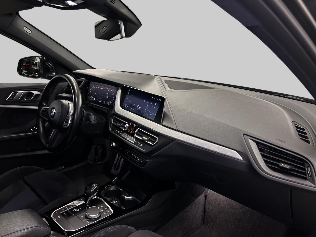 BMW M135i xDrive-image-11