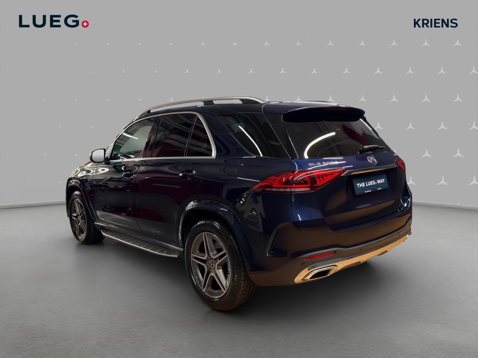MERCEDES-BENZ GLE 300 d 4M - AMG / DISTRONIC / 360 Grad Kamera / Panorama-Dach-image-5