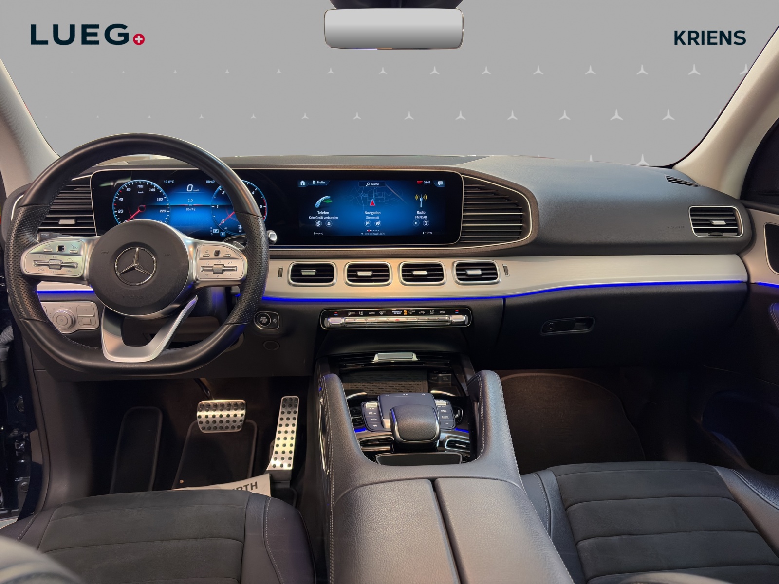 MERCEDES-BENZ GLE 300 d 4M - AMG / DISTRONIC / 360 Grad Kamera / Panorama-Dach-image-10