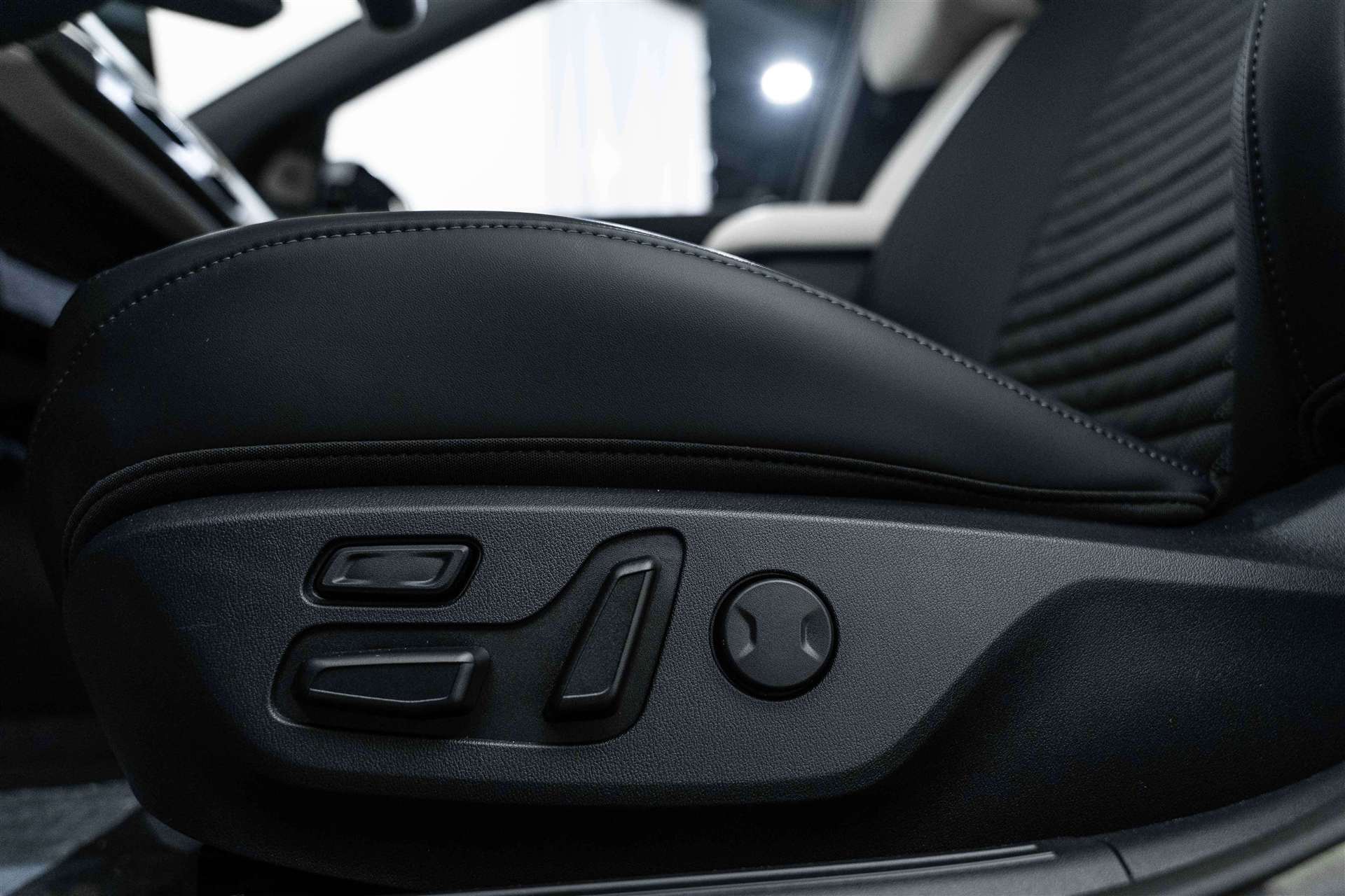 KIA EV4 81,4 kWh GT-Line Automat 204PS NEW-image-16