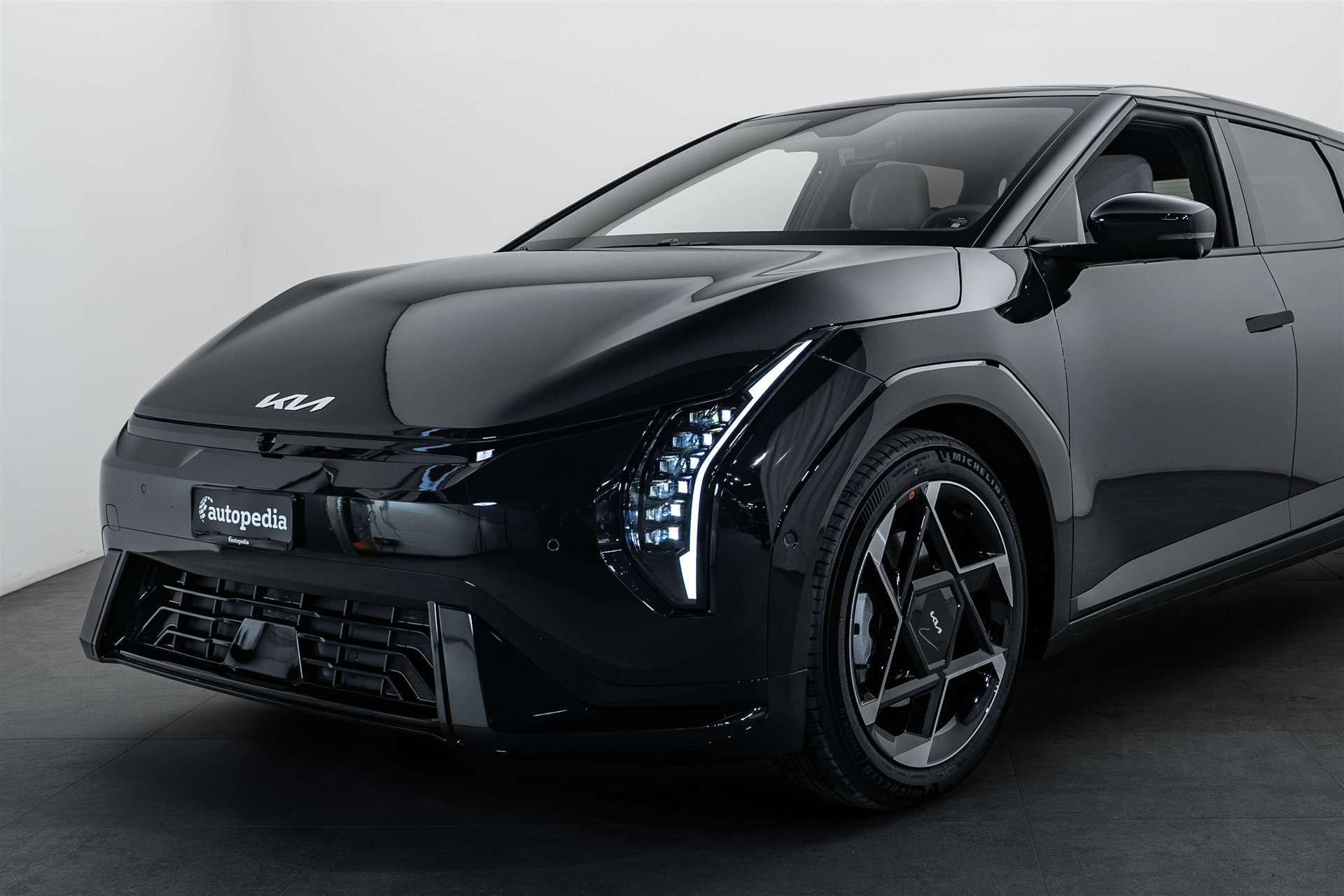 KIA EV4 81,4 kWh GT-Line Automat 204PS NEW-image-1