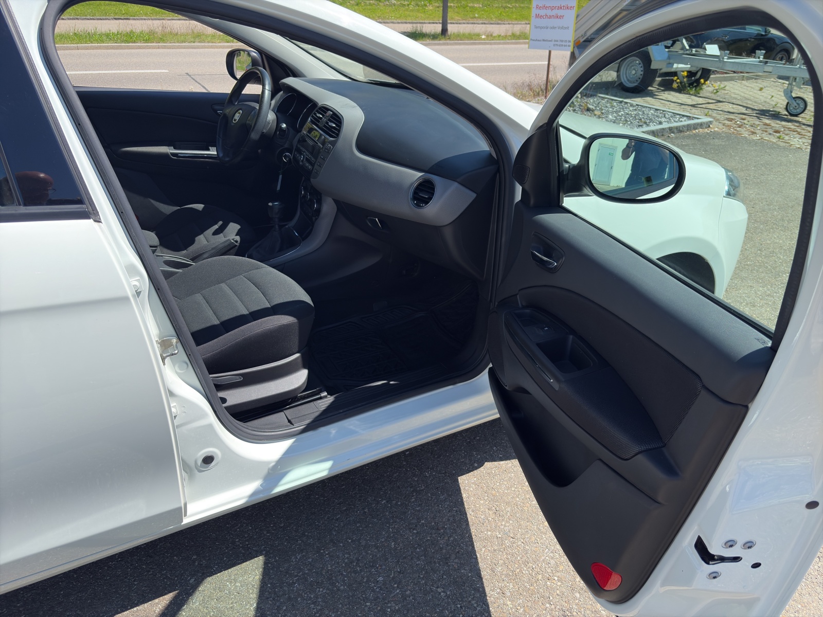 FIAT Bravo 1.4 16V T-JET 120 Easy-image-5