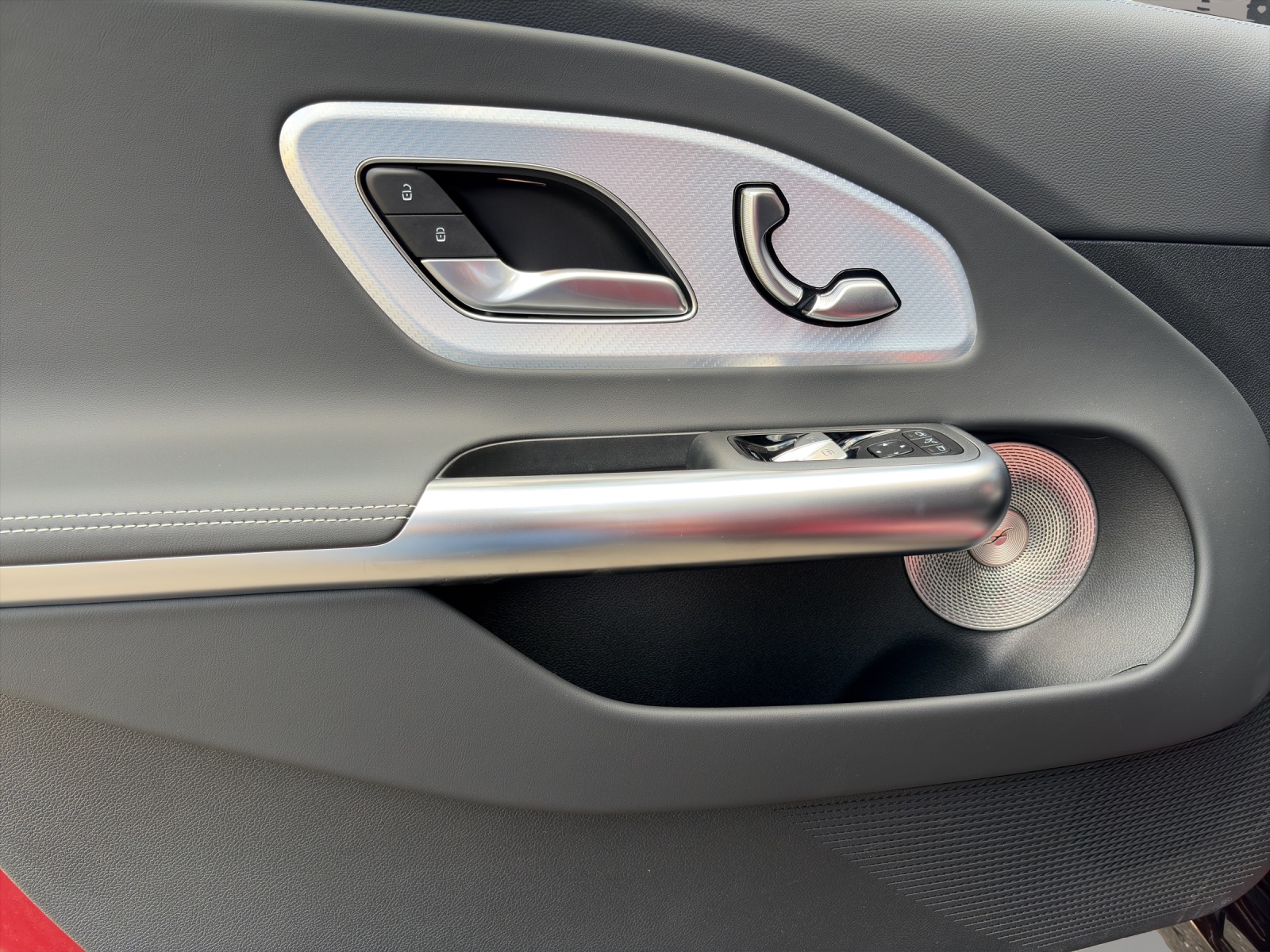 MERCEDES-BENZ CLA SB 350 4M 85 kWh EQ-image-8