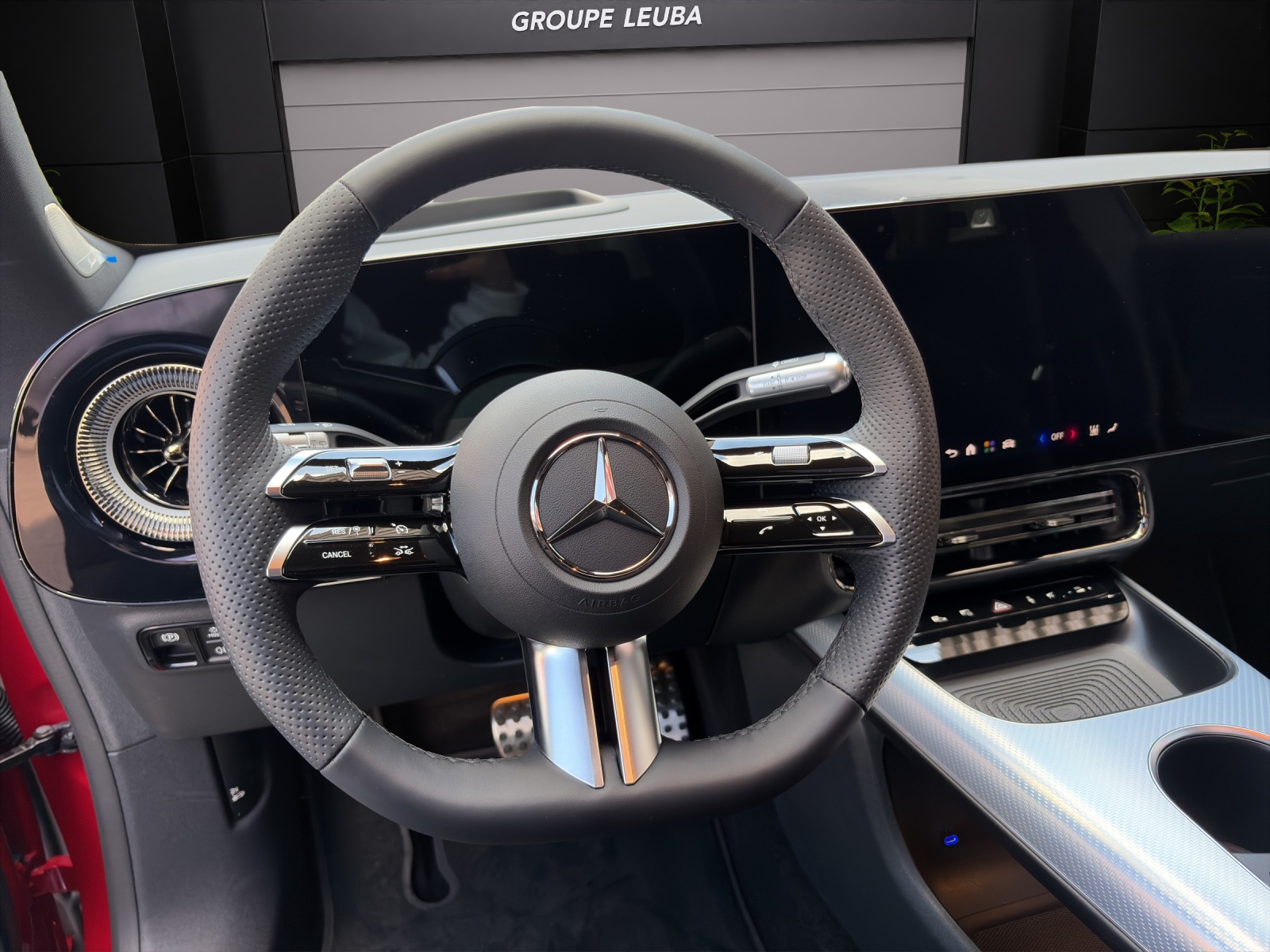 MERCEDES-BENZ CLA SB 350 4M 85 kWh EQ-image-12