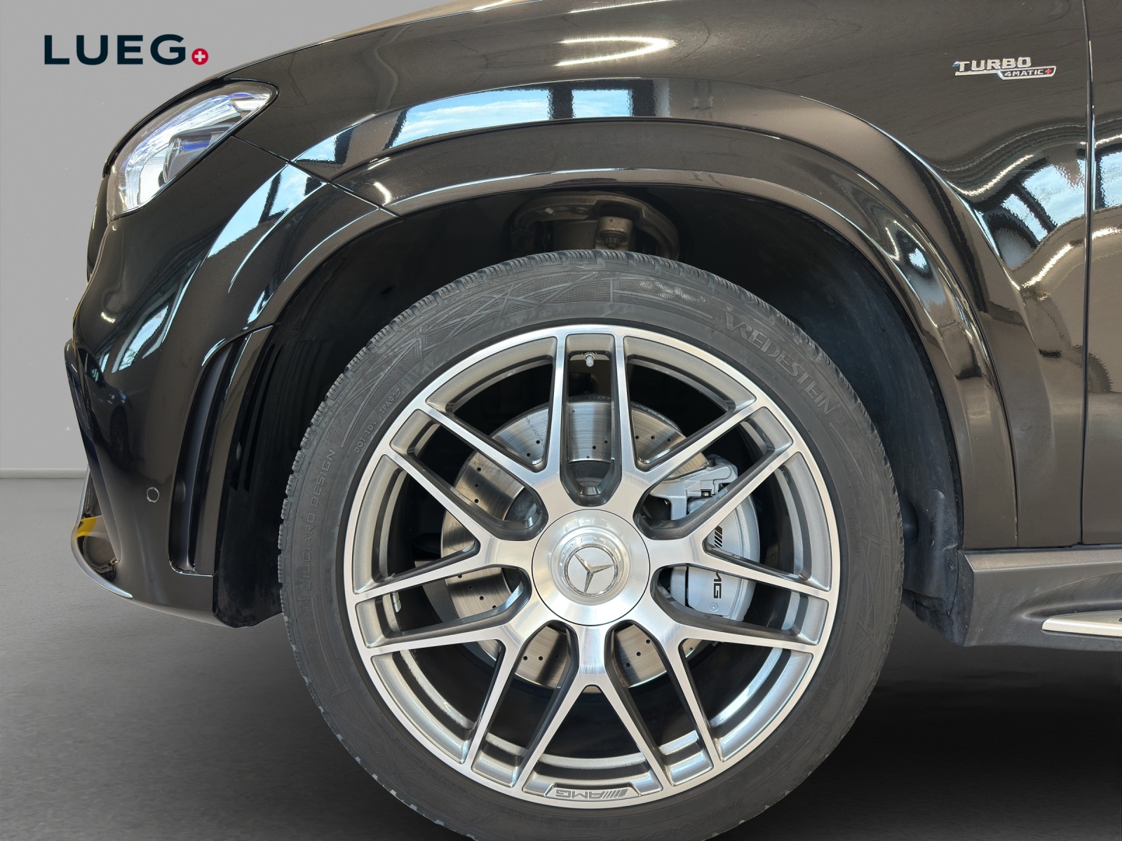 MERCEDES-BENZ GLE Coupé 53 AMG 4Matic+ Speedshift-image-6