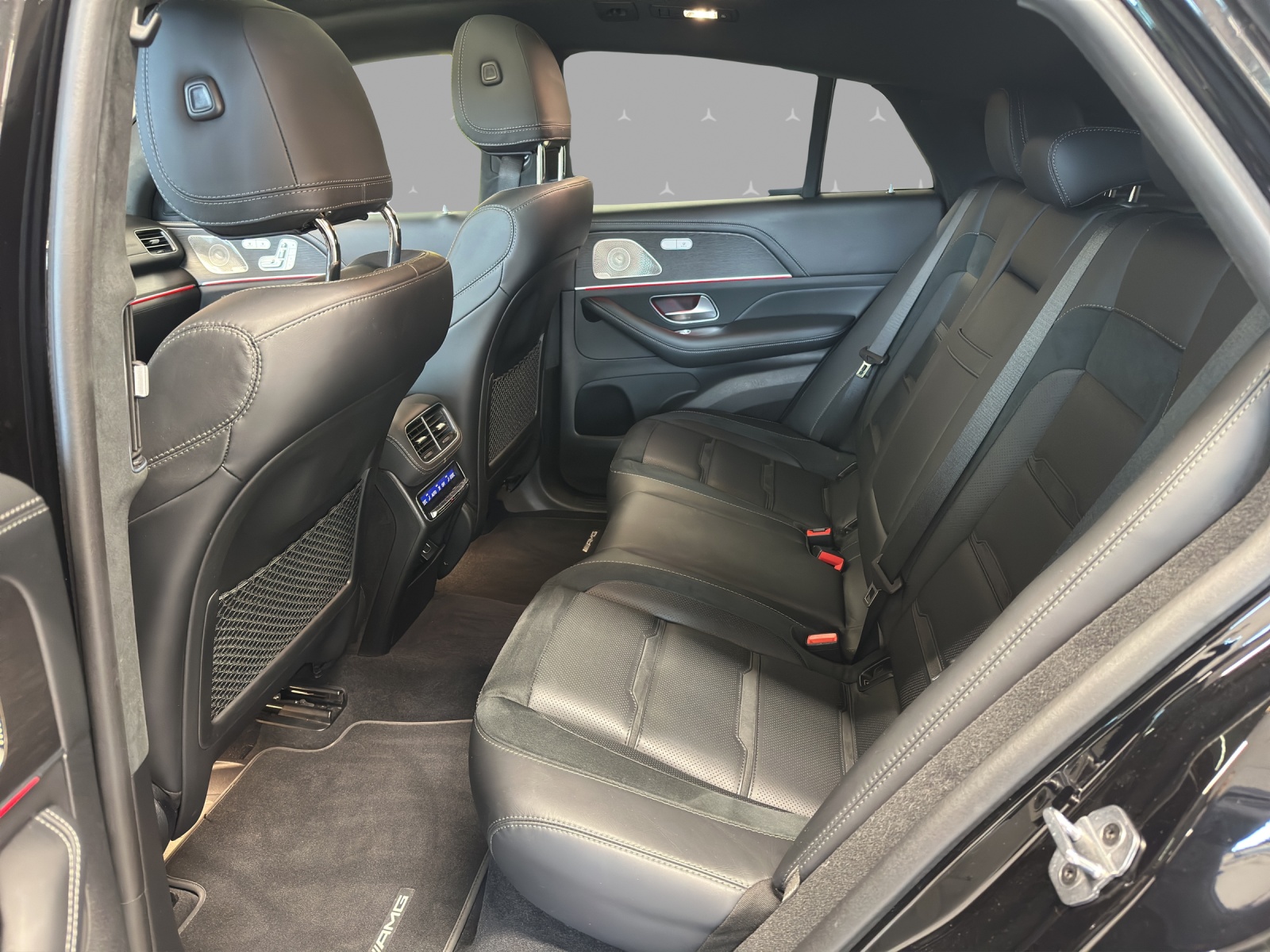 MERCEDES-BENZ GLE Coupé 53 AMG 4Matic+ Speedshift-image-13
