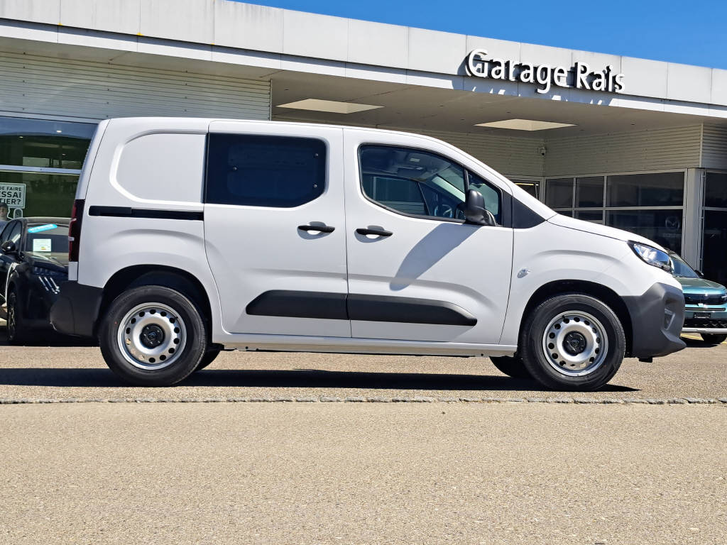 PEUGEOT e-Partner fourgon Standard 50 kWh 136cv-showroom-element-1