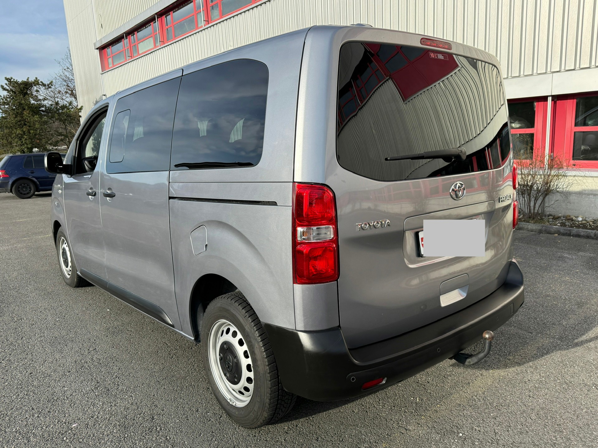 TOYOTA 2.0 D PROACE Automat-image-1