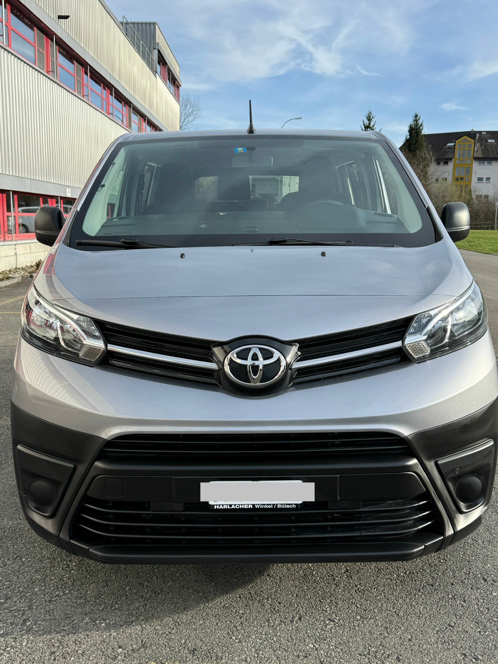 TOYOTA 2.0 D PROACE Automat