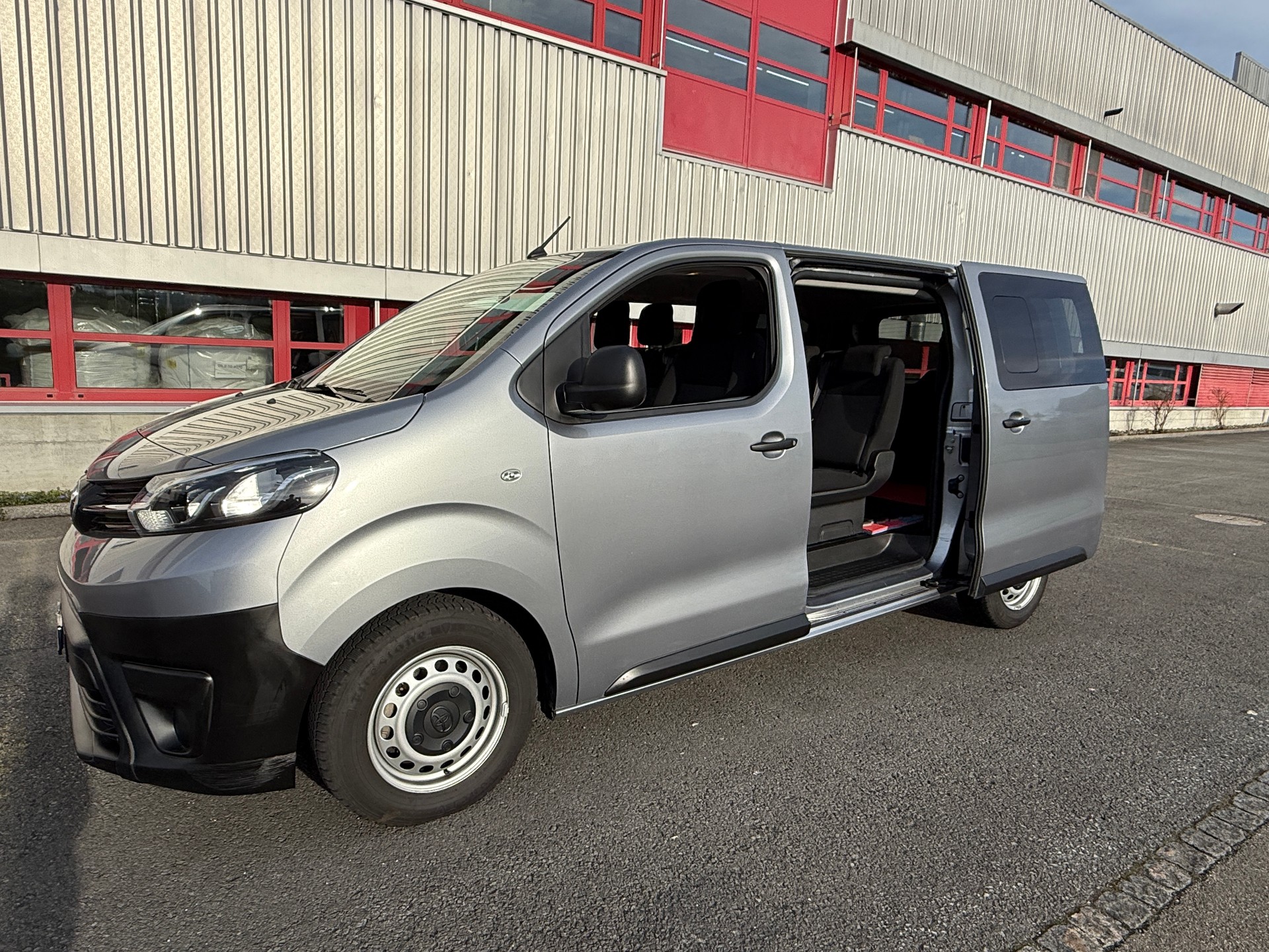TOYOTA 2.0 D PROACE Automat-image-11