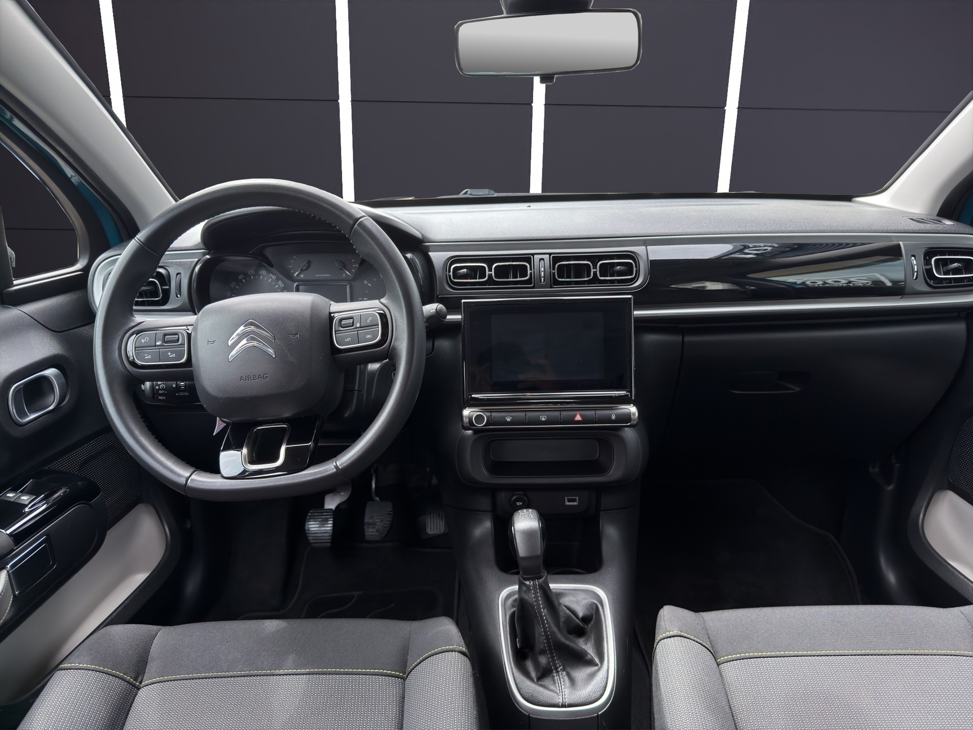 CITROEN C3 1.2 Swiss Edition +-image-7