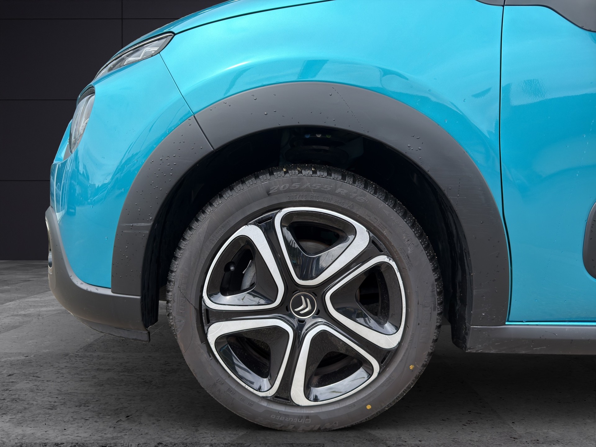 CITROEN C3 1.2 Swiss Edition +-image-4