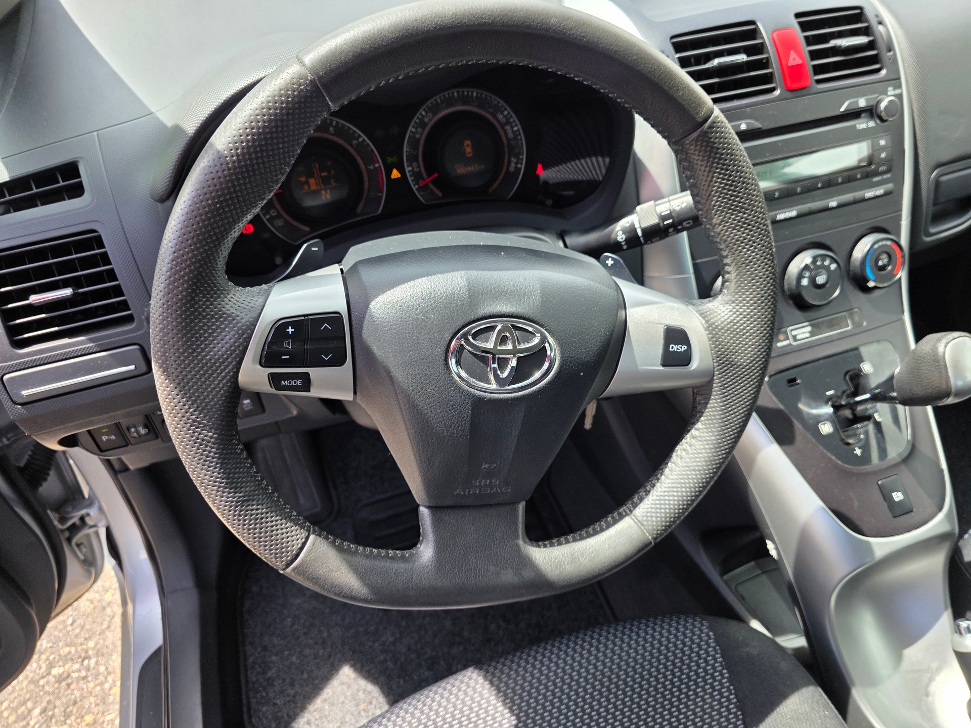 TOYOTA Auris 1.6 Linea Luna Multimode-image-10