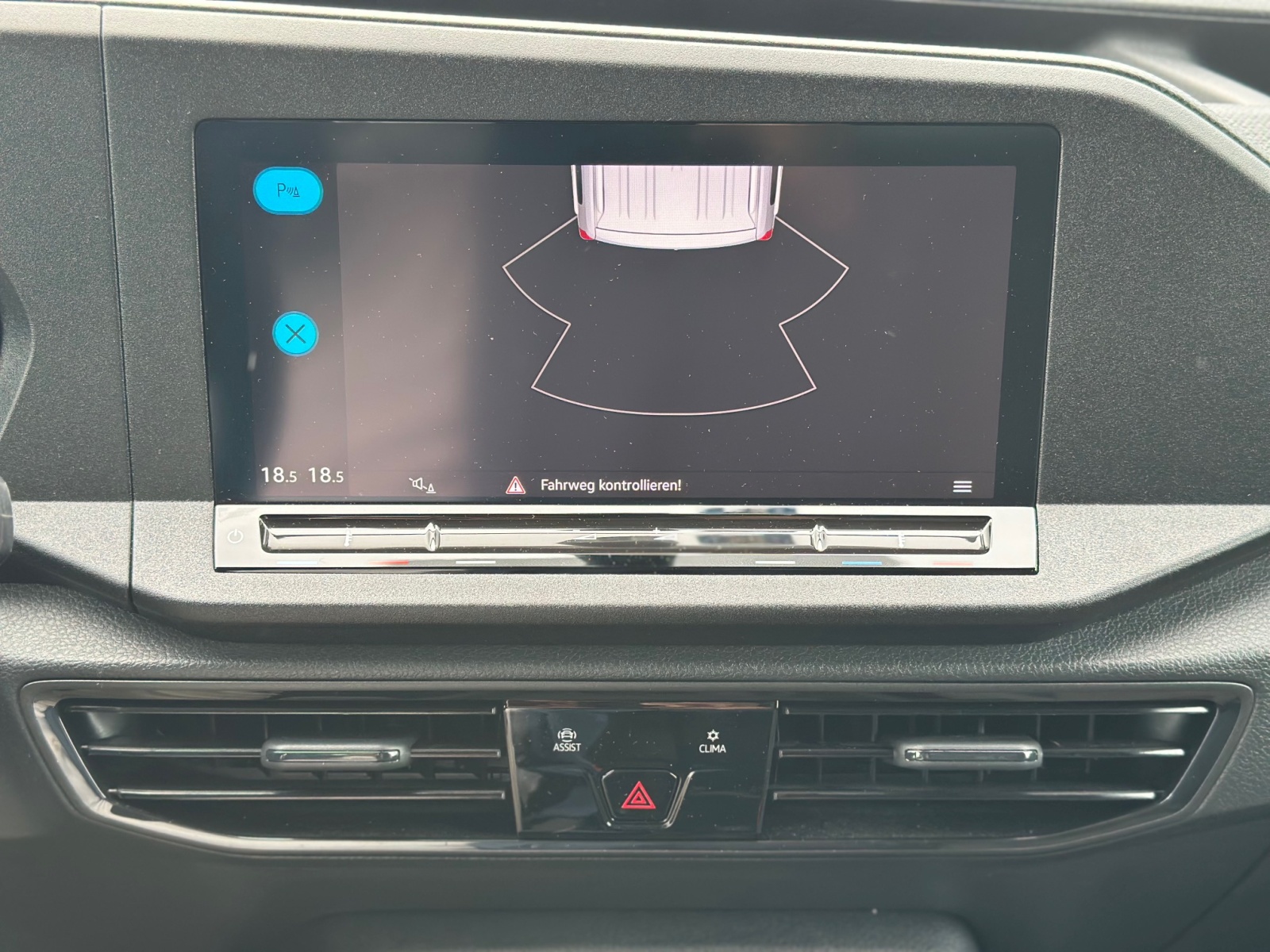 VW Caddy Cargo 2.0TDI 4Motion-image-10