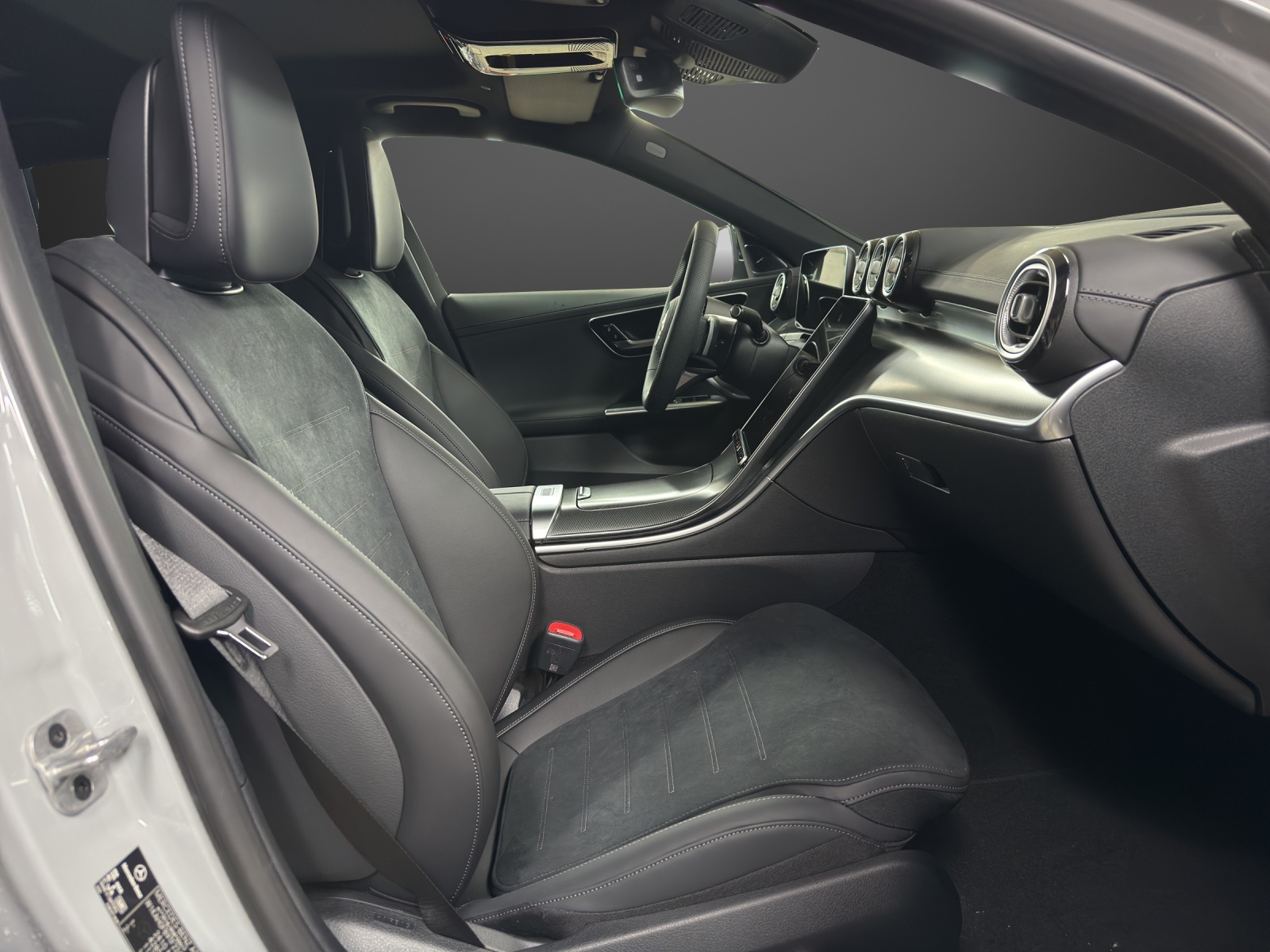 MERCEDES-BENZ C 220 d 4 Matic Swiss Star-image-11