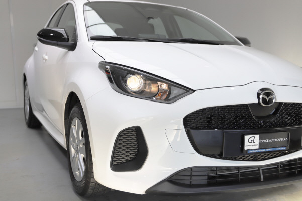 MAZDA 2 Hybrid Centre-line-image-1