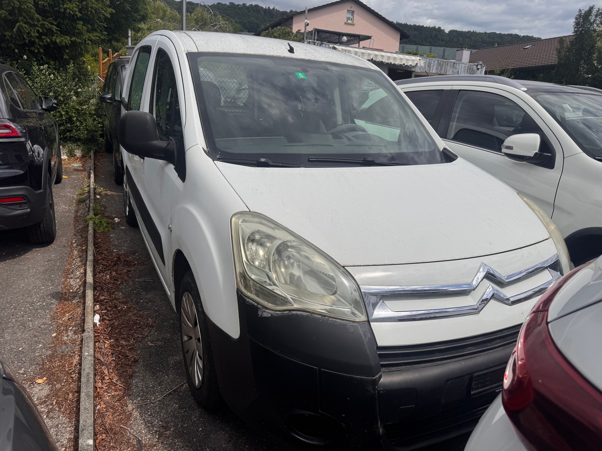 CITROEN Berlingo 1.6i 600-image-1