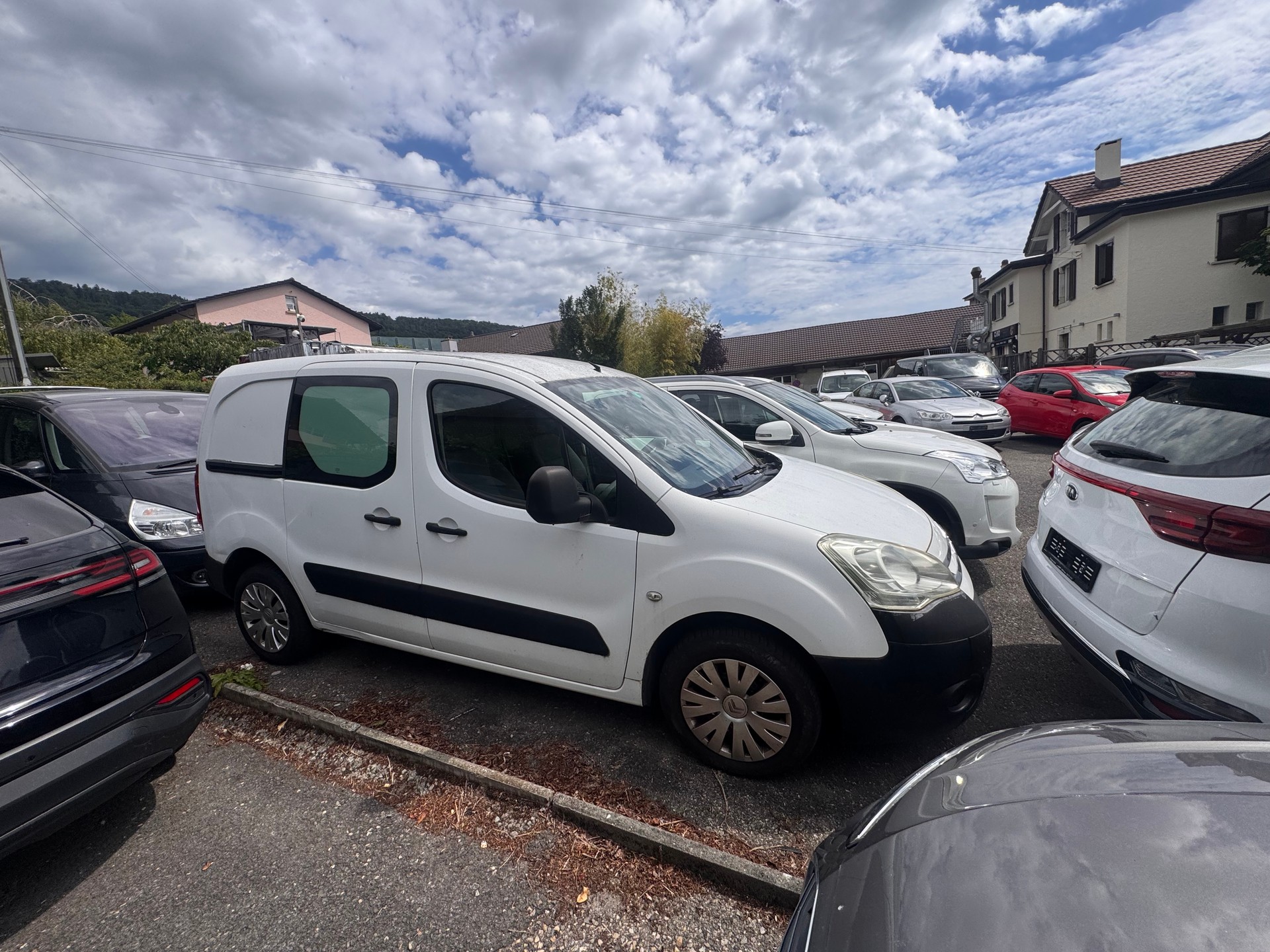 CITROEN Berlingo 1.6i 600-image-2
