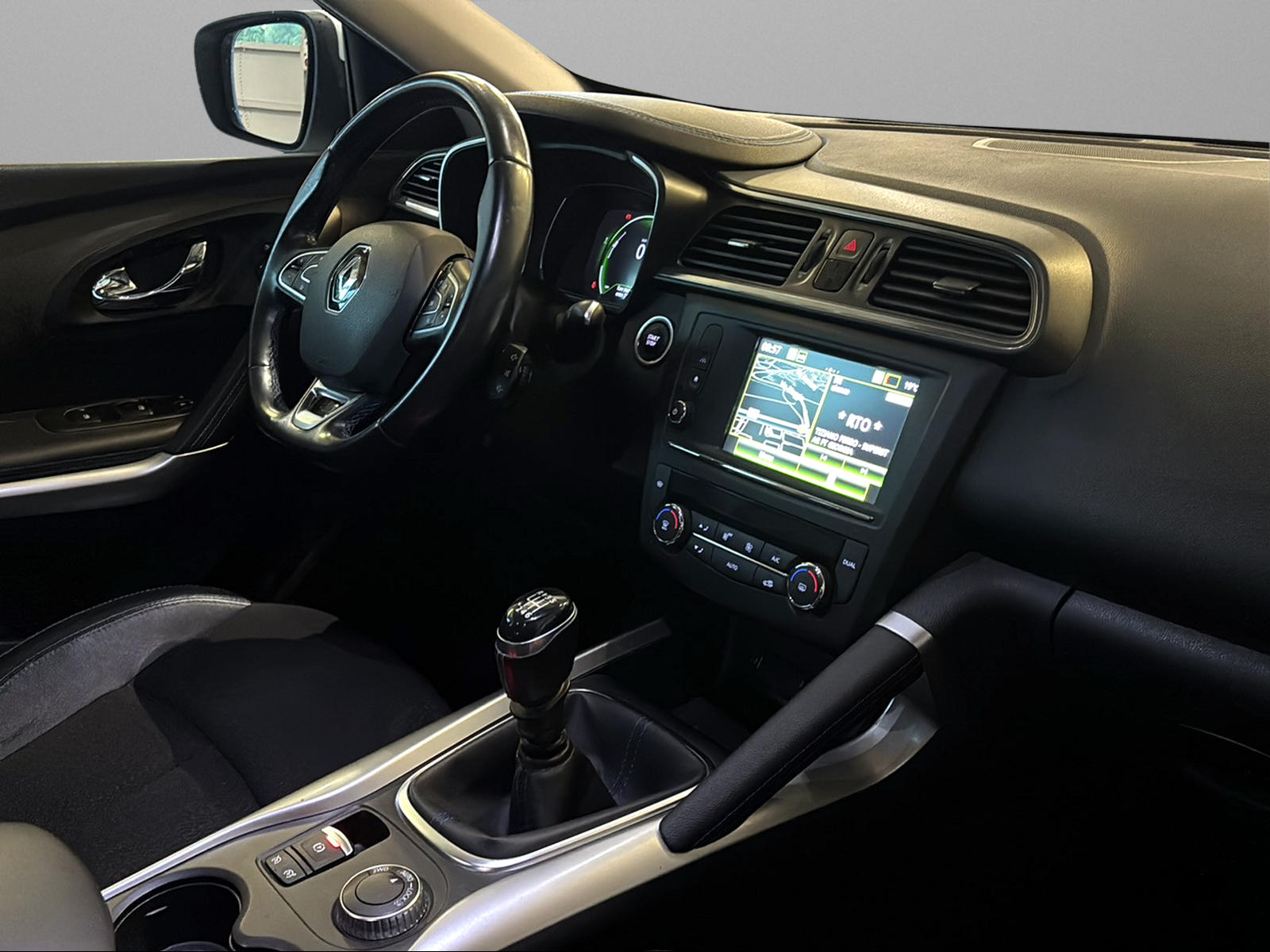 RENAULT Kadjar 1.6 dCi S-Edition 4x4-image-12