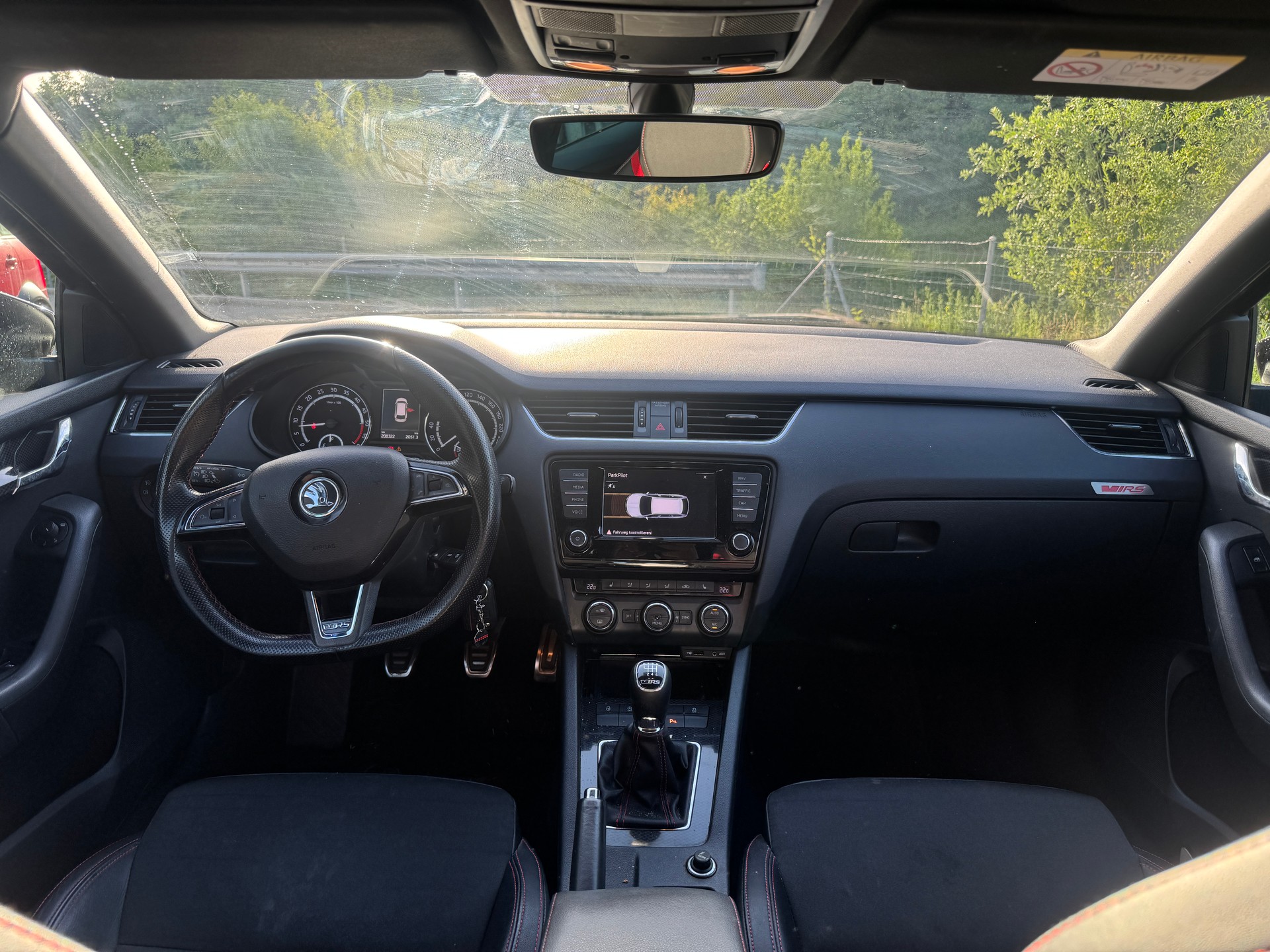 SKODA Octavia Combi 2.0 TDI RS-image-6