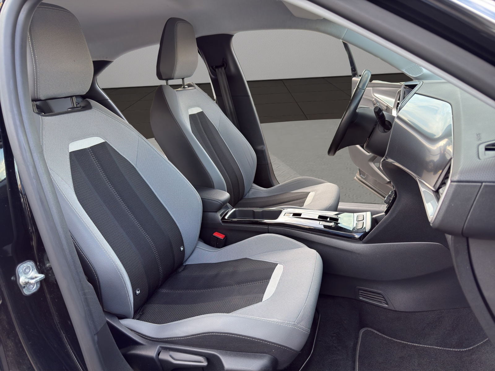 OPEL Mokka e Elegance-image-16