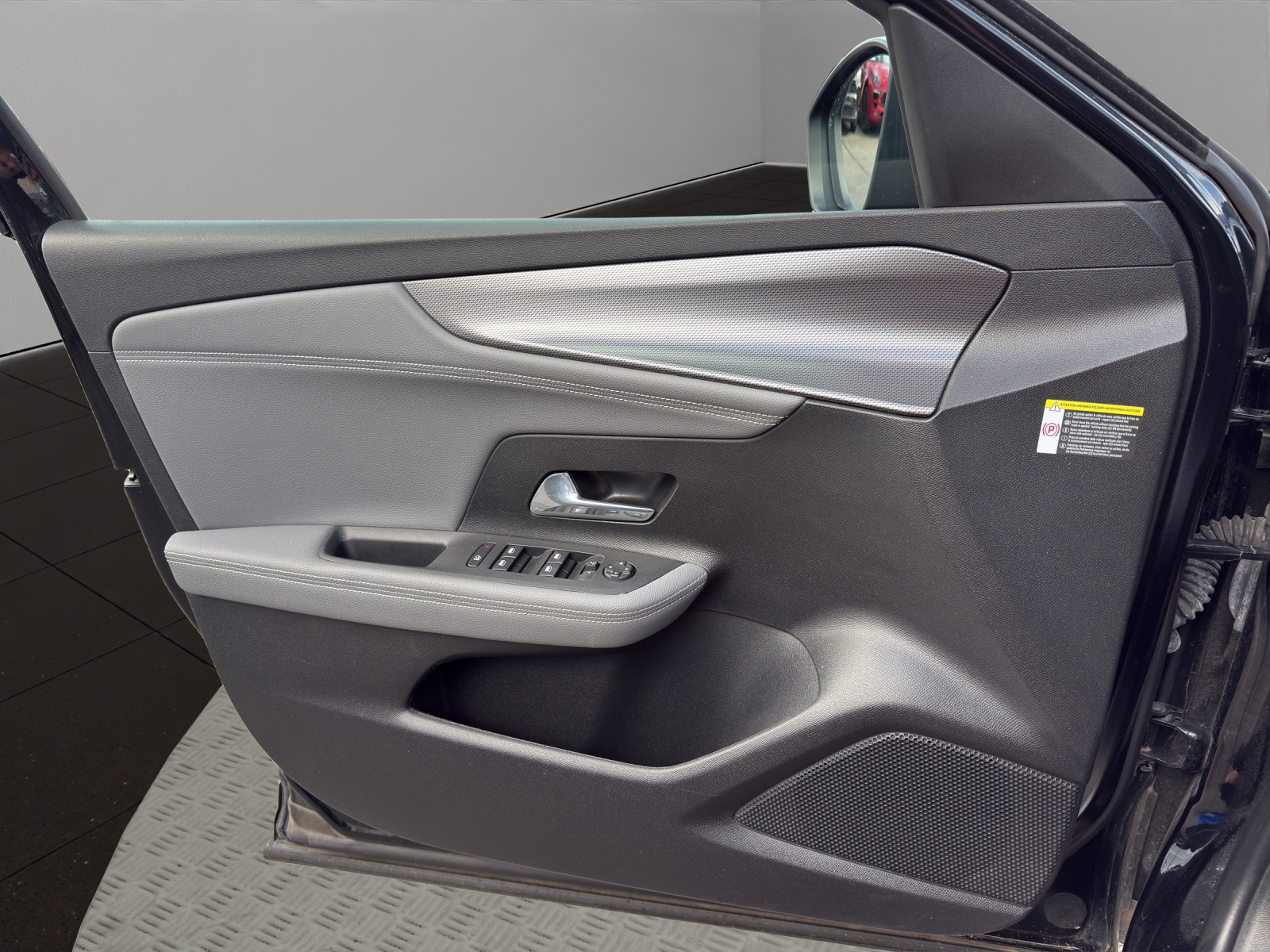 OPEL Mokka e Elegance-image-11