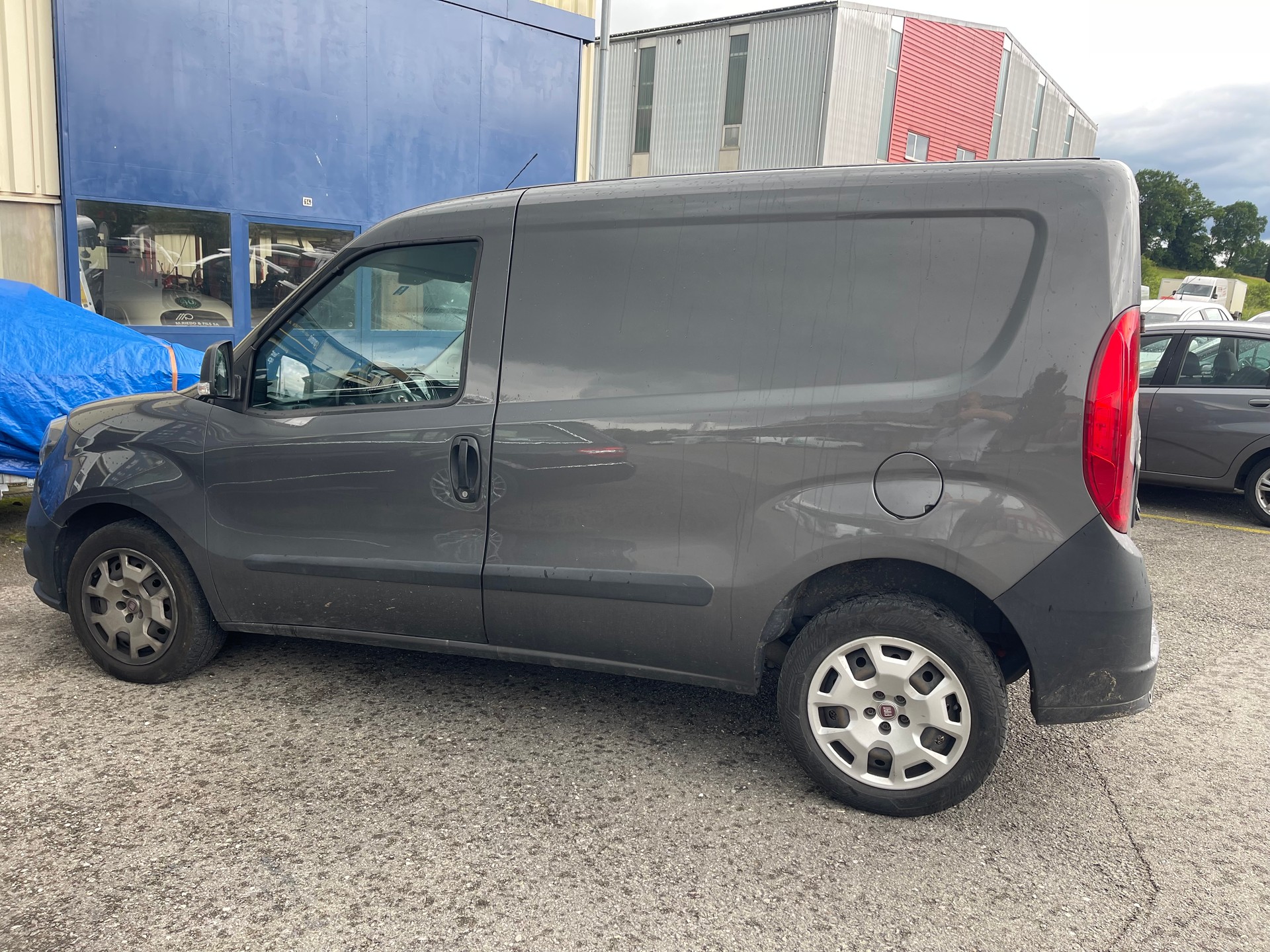 FIAT Doblò 1.4 Natural Power Cargo Swiss-image-2