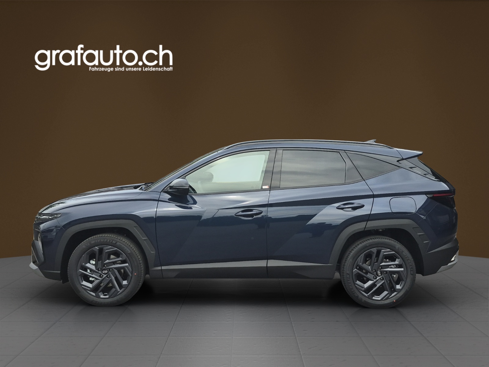 HYUNDAI Tucson 1.6 T-GDi HEV Black Line 4WD-image-0