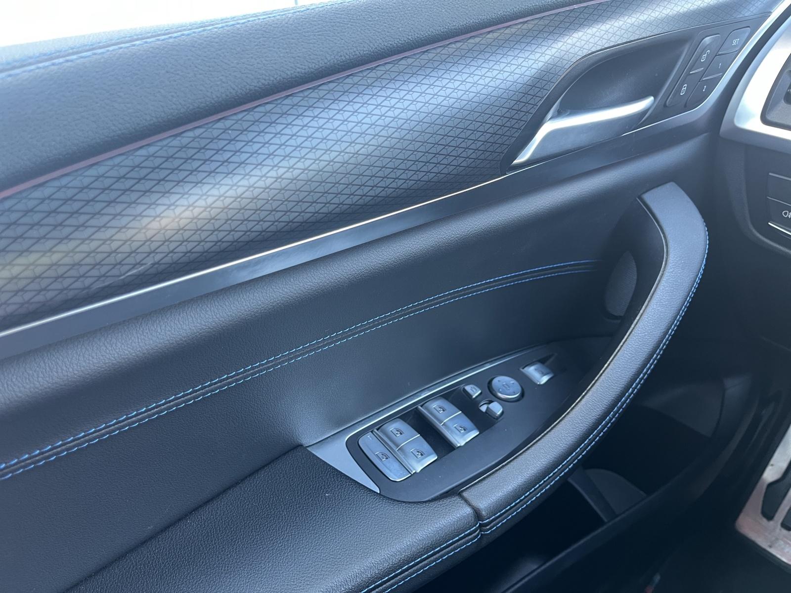 BMW X4 M40i 48V Steptronic (CH)-image-16