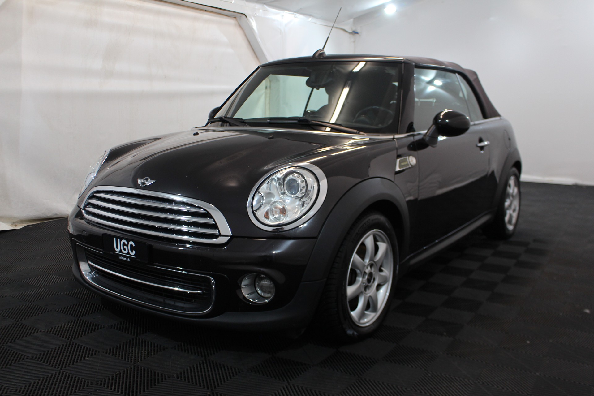 MINI Cabrio R57 1.6i Cooper-showroom-element-2