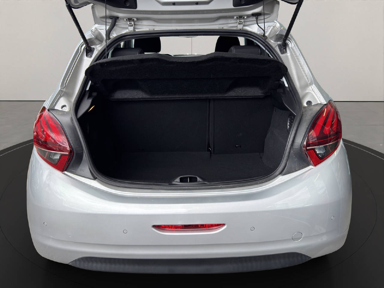PEUGEOT 208 1.2 PureTech Urban Soul-image-11