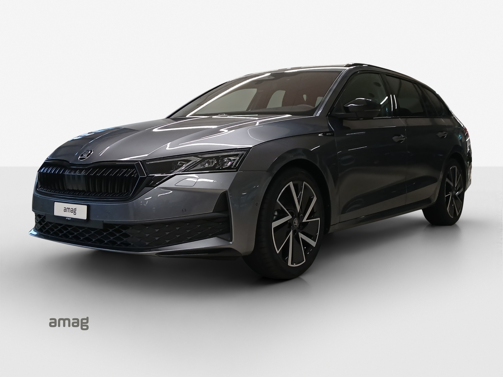 SKODA Octavia Combi 1.5 TSI mHEV DSG Sport Line-image-0
