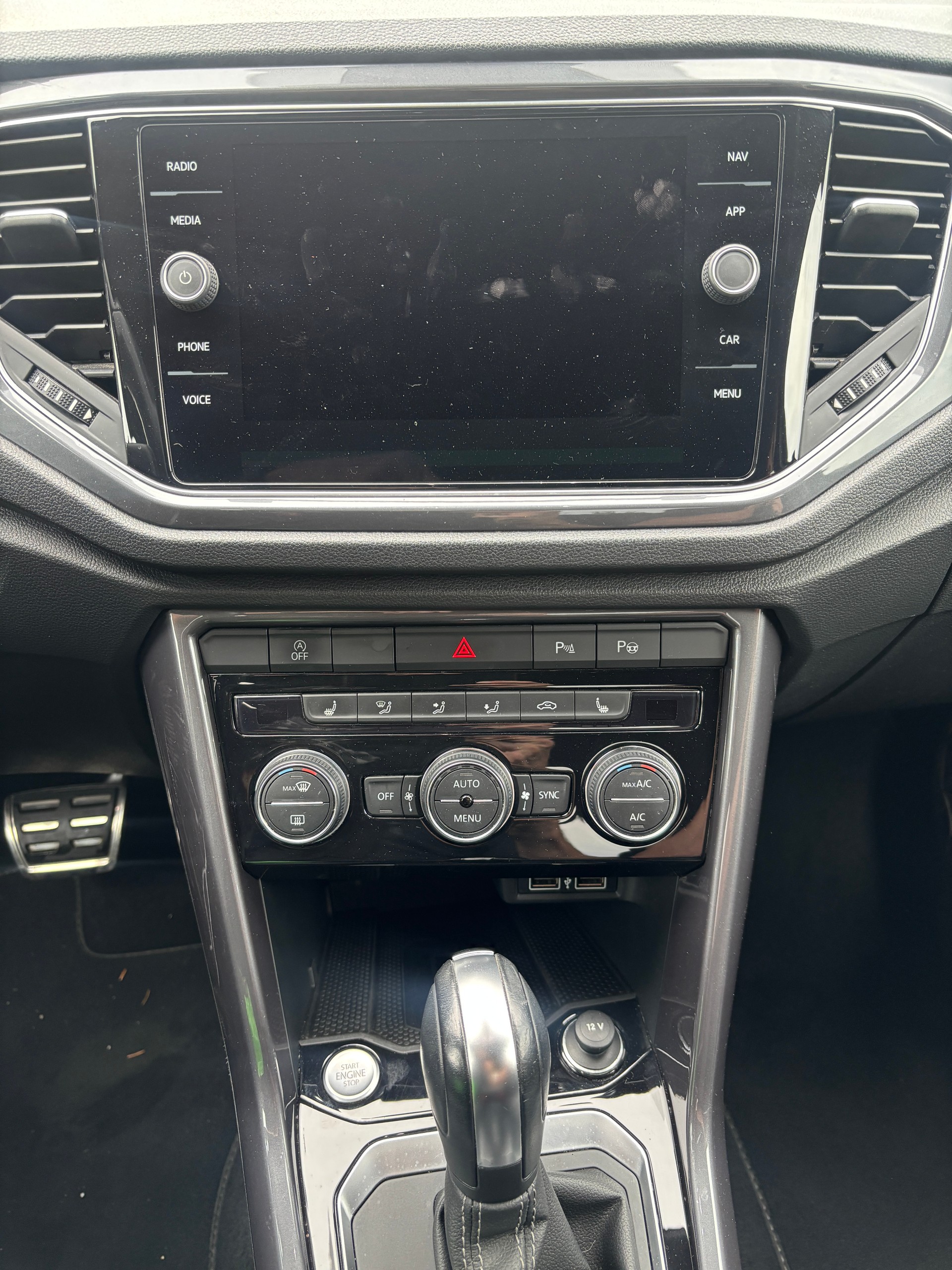 VW T-Roc 2.0 TSI Sport DSG 4Motion-image-8