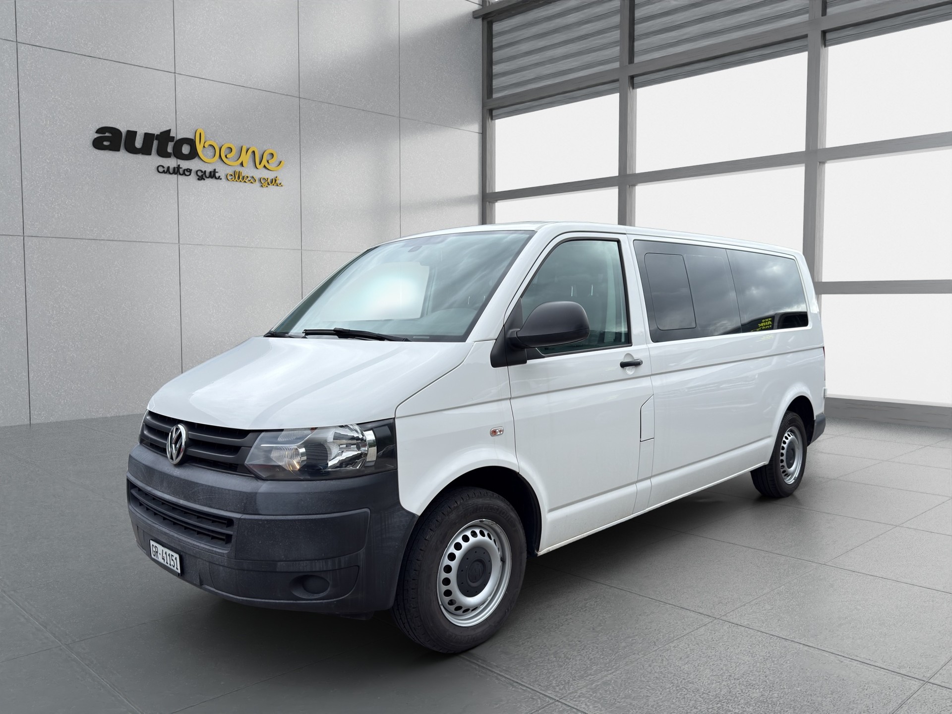 VW T5 2.0 TDI 4x4 langer Radstand 9-Plätzer-image-0