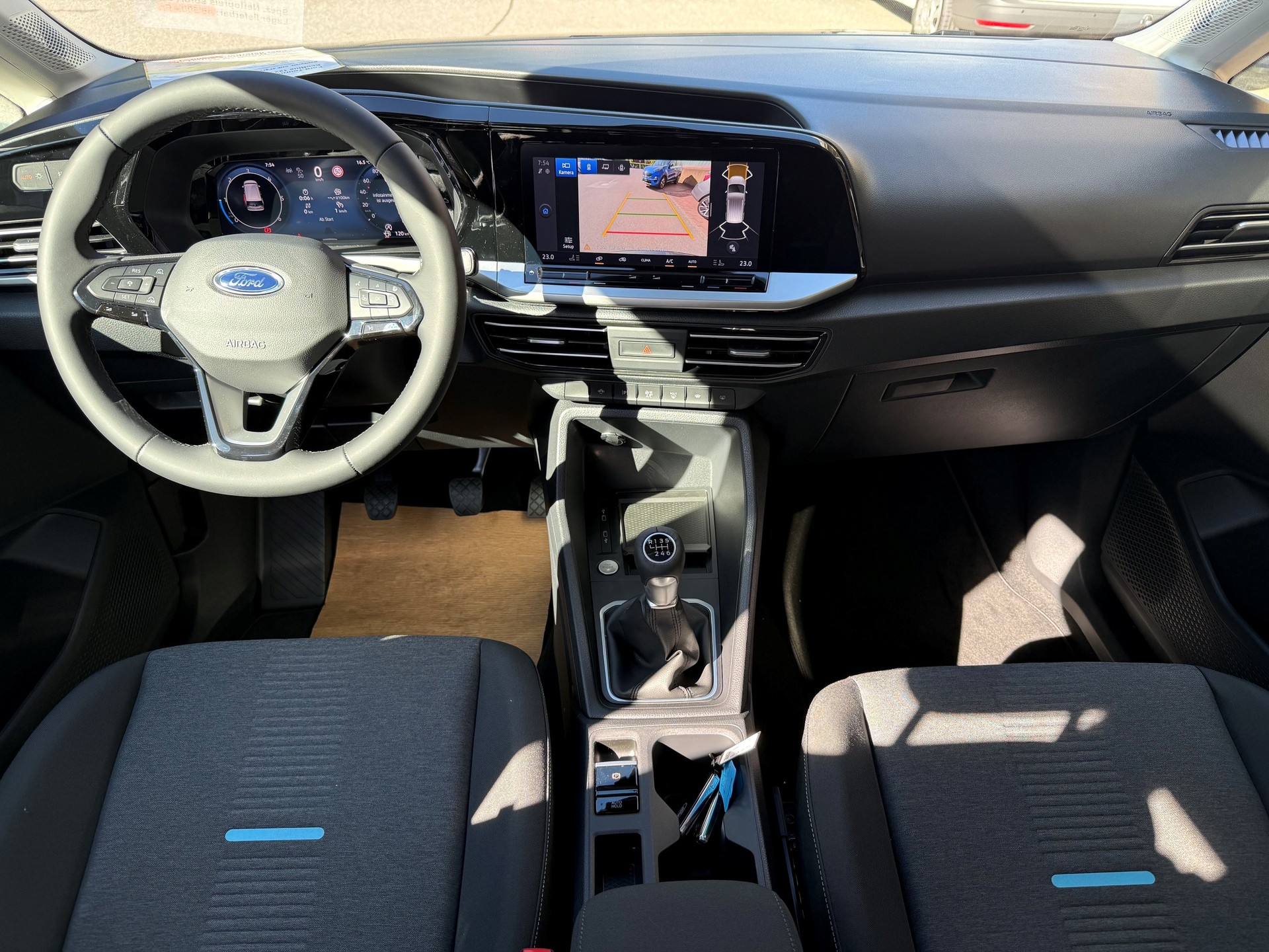 FORD Grand Tourneo Connect 2.0 EcoBlue AWD Active-image-5