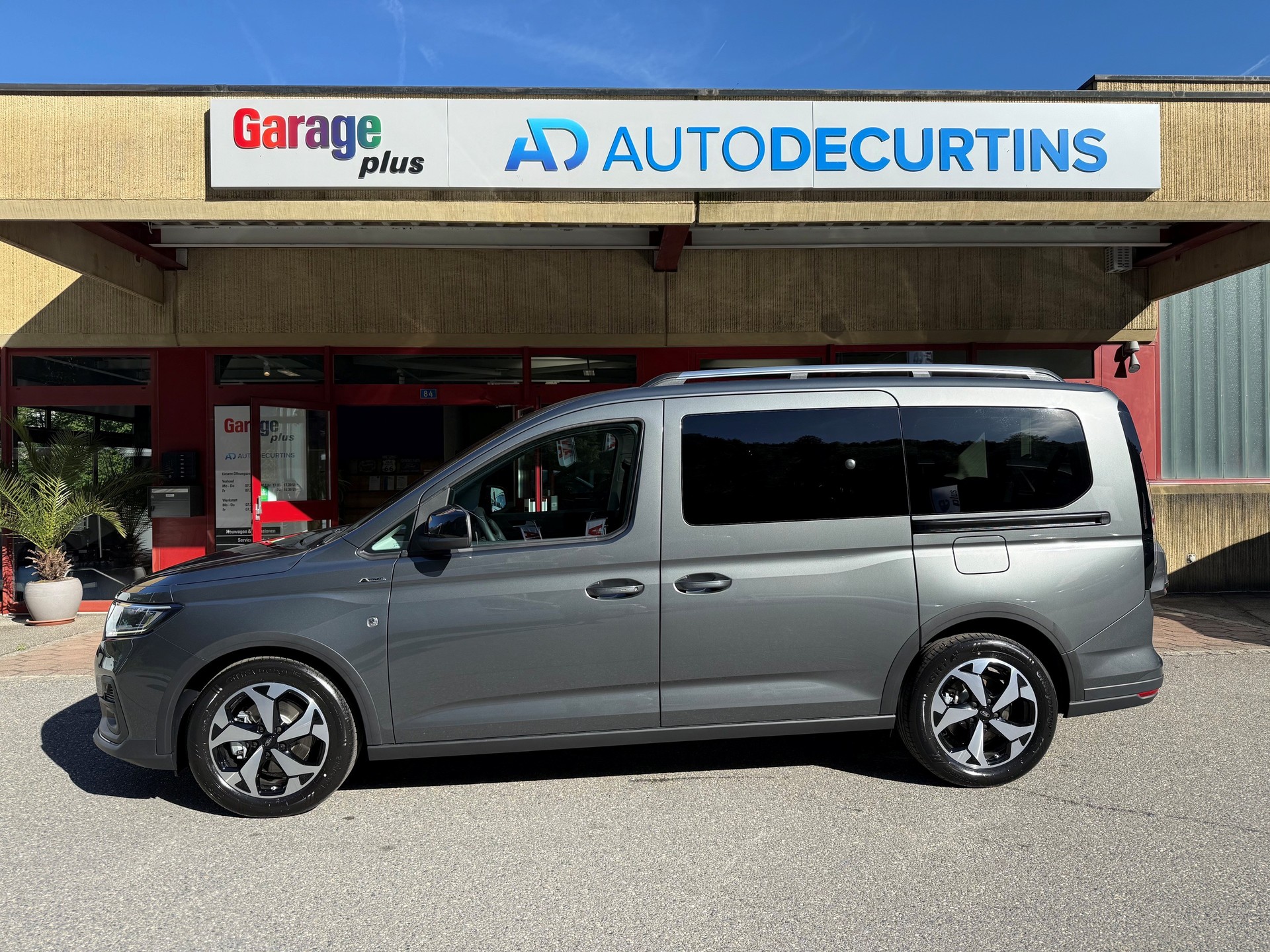 FORD Grand Tourneo Connect 2.0 EcoBlue AWD Active