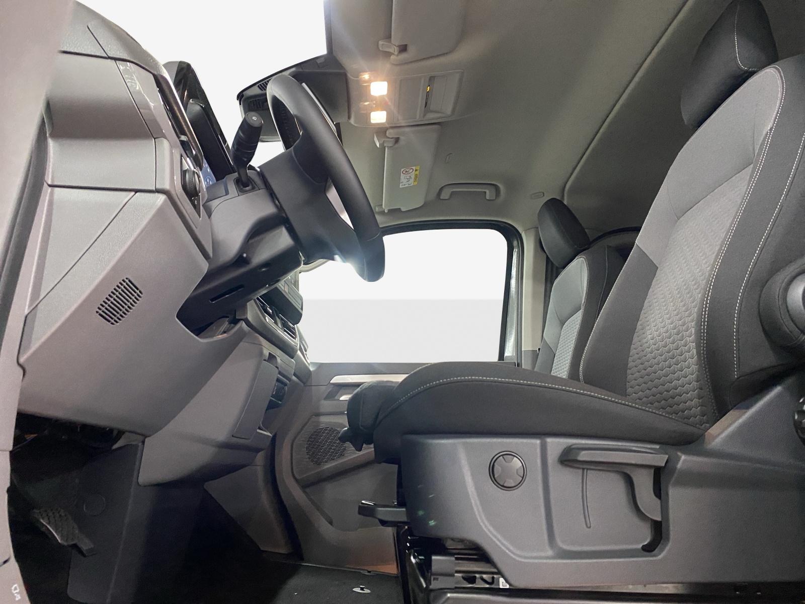 VW Caravelle 2.0 TDI Life Aut.8 4 Motion-image-7