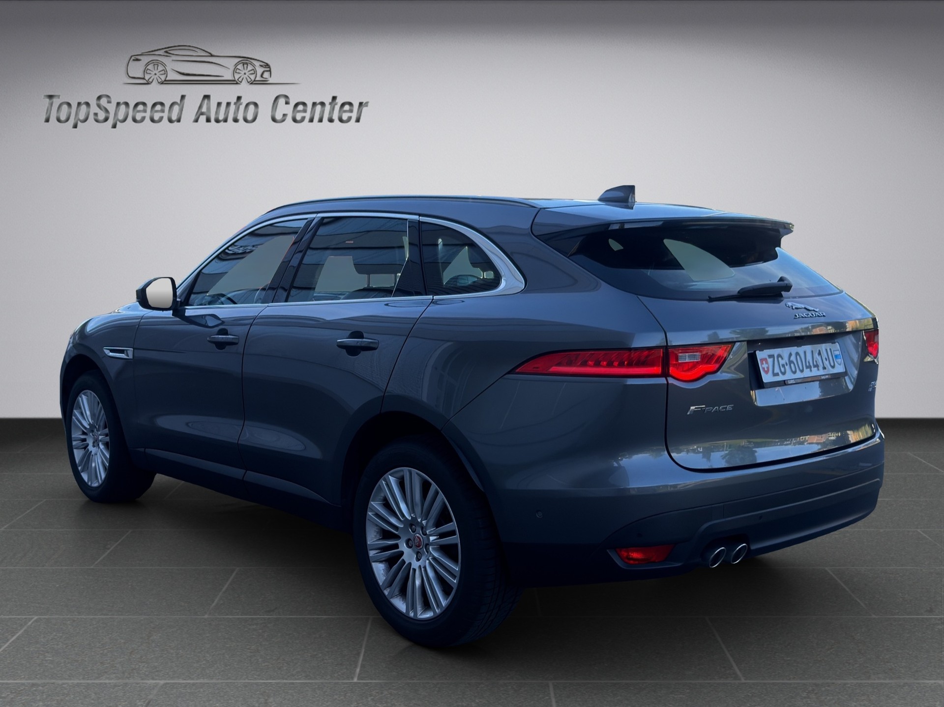 JAGUAR F-Pace 2.0d Prestige AWD Automatik-image-3