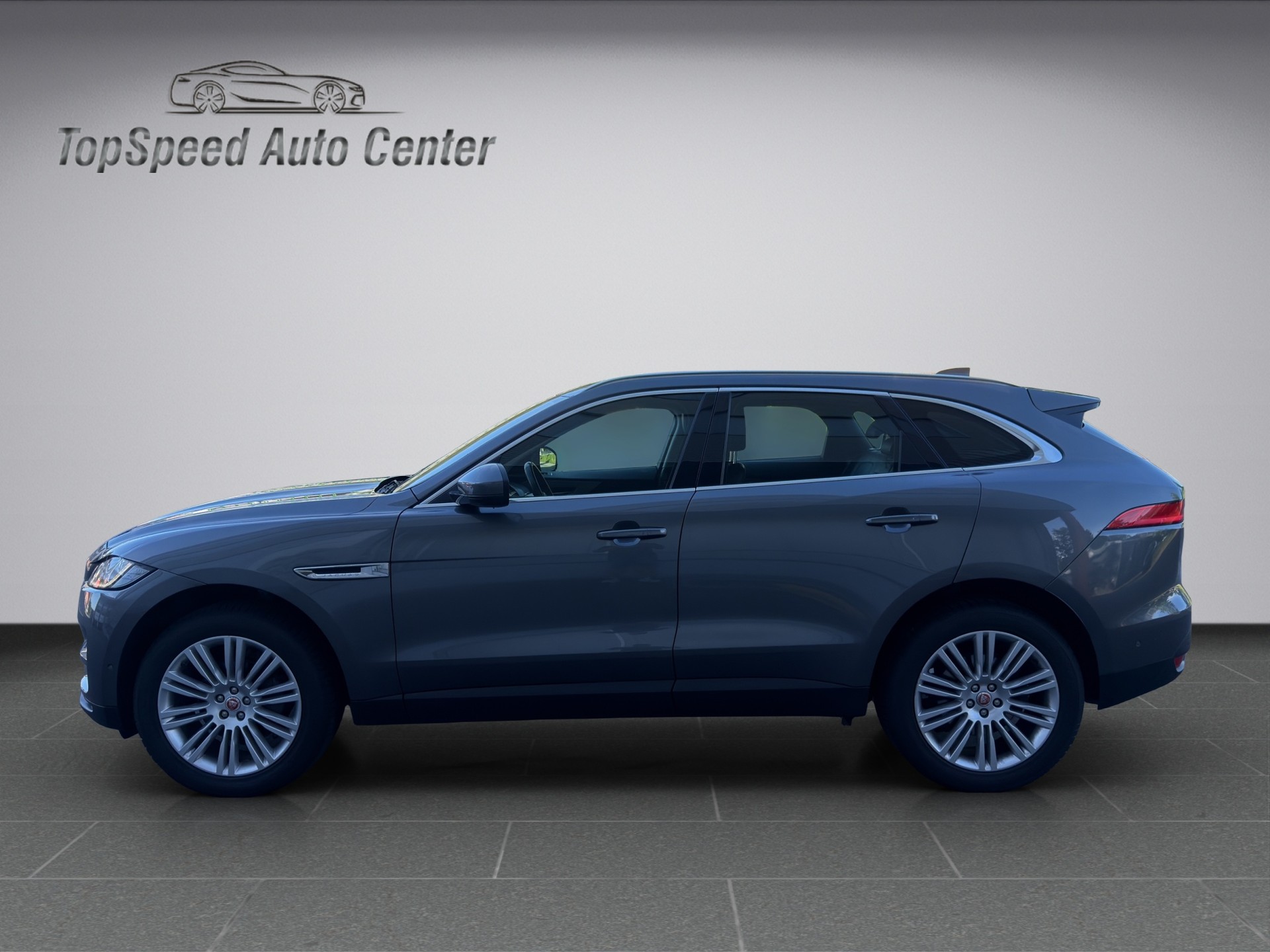 JAGUAR F-Pace 2.0d Prestige AWD Automatik-image-2