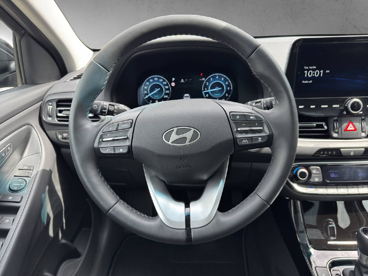 HYUNDAI i30 Wagon 1.6 T-GDi Vertex-image-6