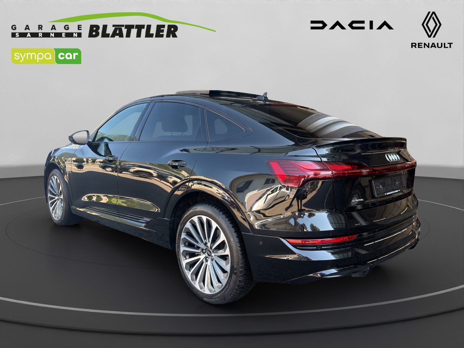 AUDI e-tron Sportback 55 S Line quattro-image-3