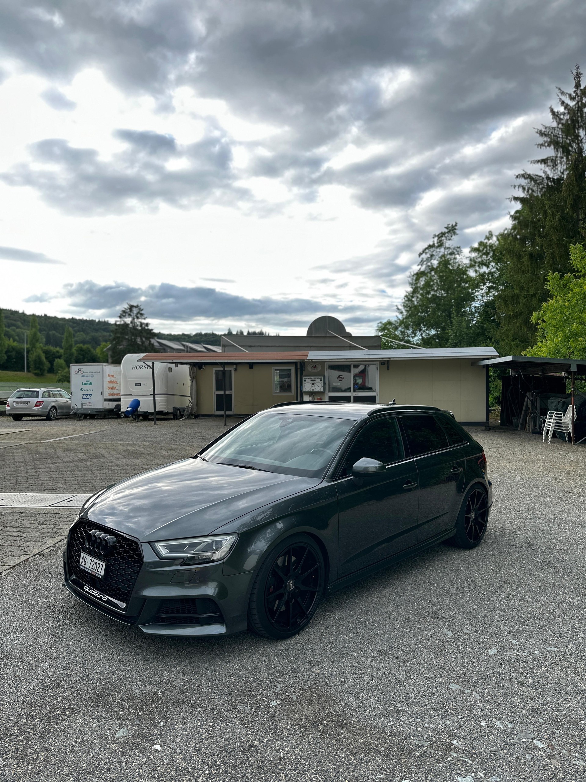 AUDI S3 Sportback 2.0 TFSI quattro S-tronic-image-2