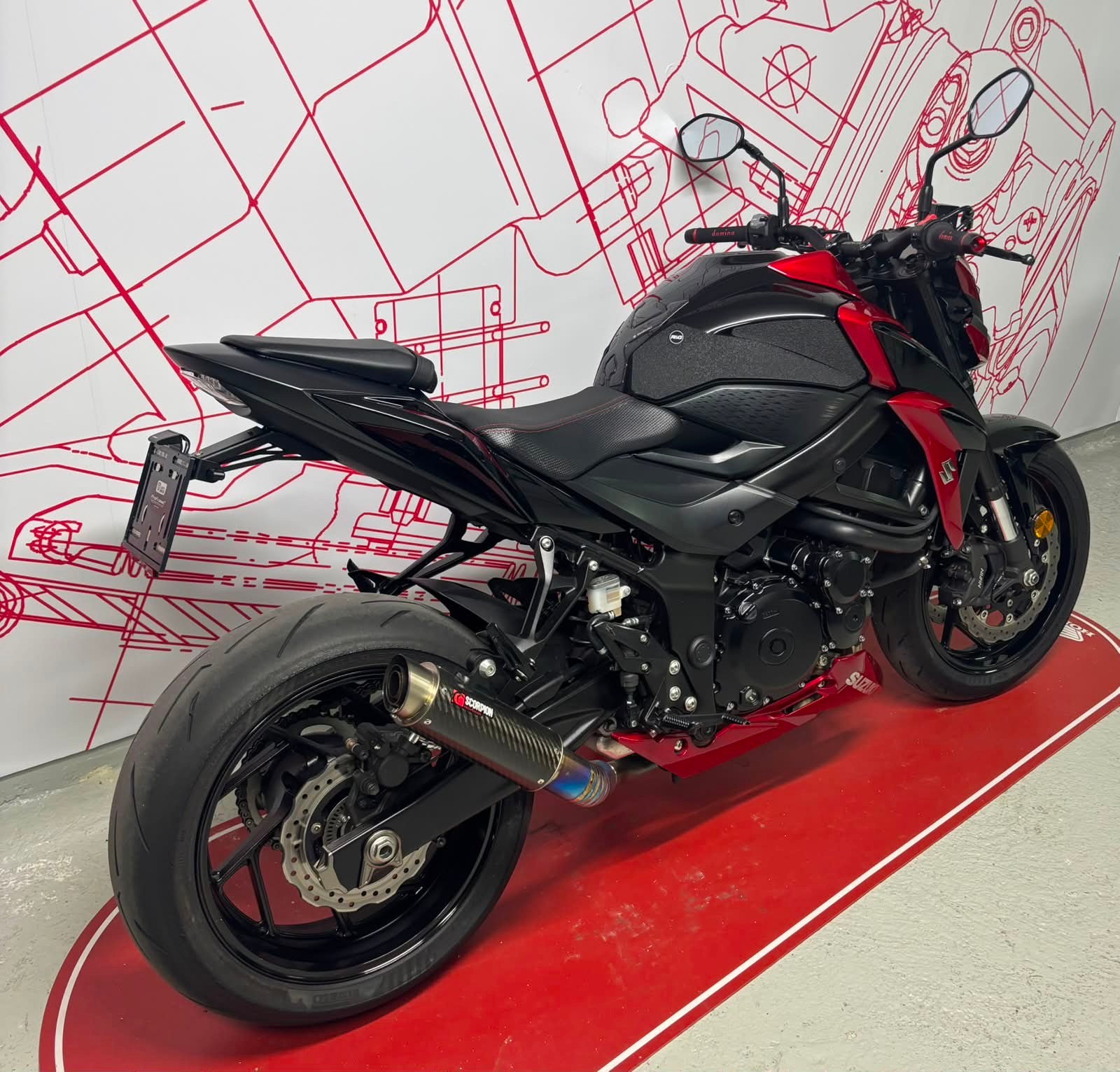 SUZUKI GSX-S 750 EVO ABS-showroom-element-2