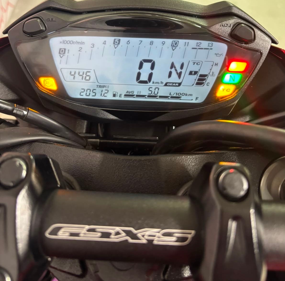 SUZUKI GSX-S 750 EVO ABS-showroom-element-3
