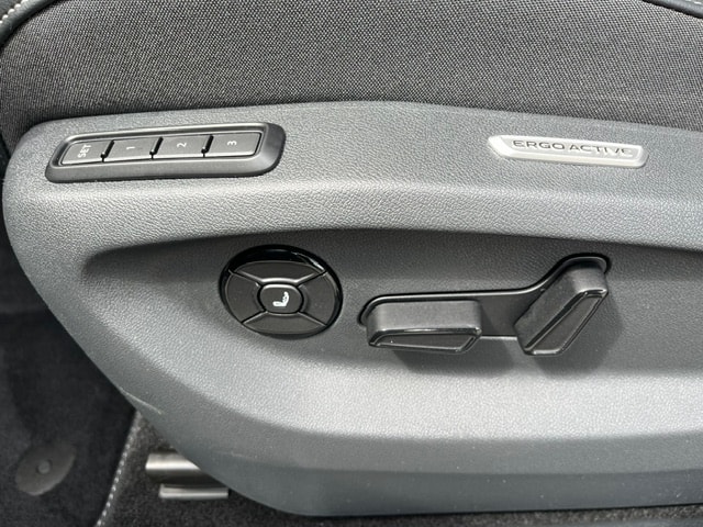 VW Tiguan 2.0 TSI DSG R-Line United 4Motion-image-4