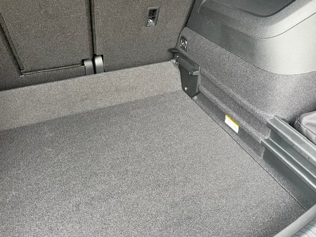 VW Tiguan 2.0 TSI DSG R-Line United 4Motion-image-23